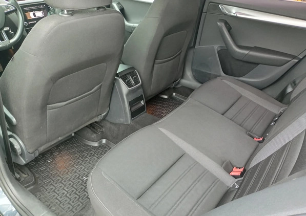 Skoda Octavia cena 57900 przebieg: 131271, rok produkcji 2019 z Ustroń małe 466